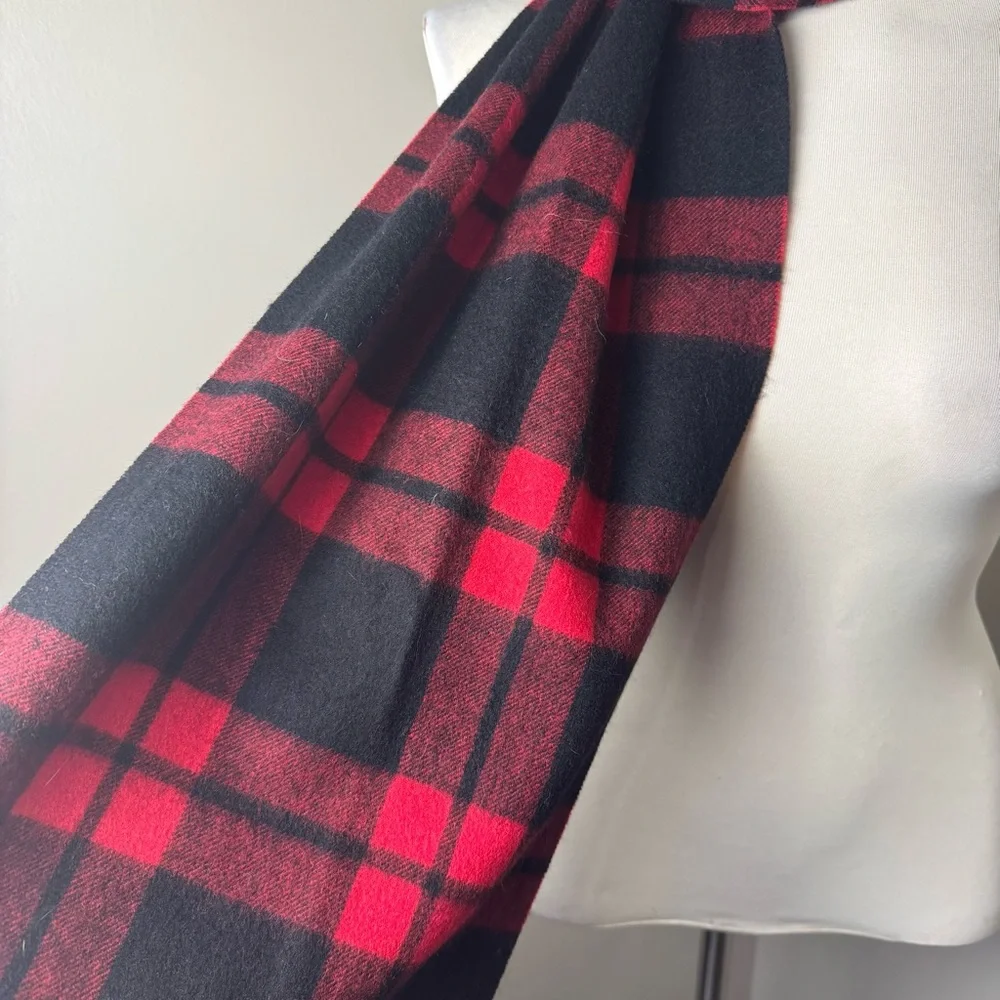 COACH Wool & Cashmere Plaid Winter Tasseled Wrap Scarf RED-BLACK / 12” W x 70” L - Picture 10 of 10
